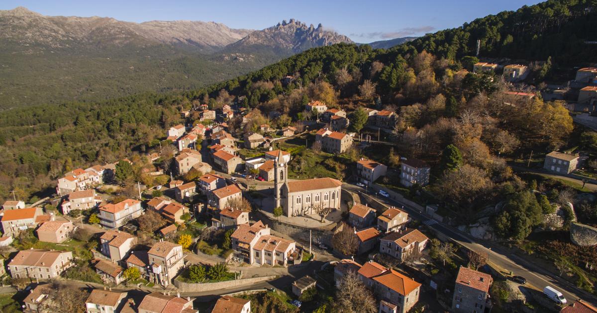 Alta Rocca from village to village, a diversity of breathtaking landscapes